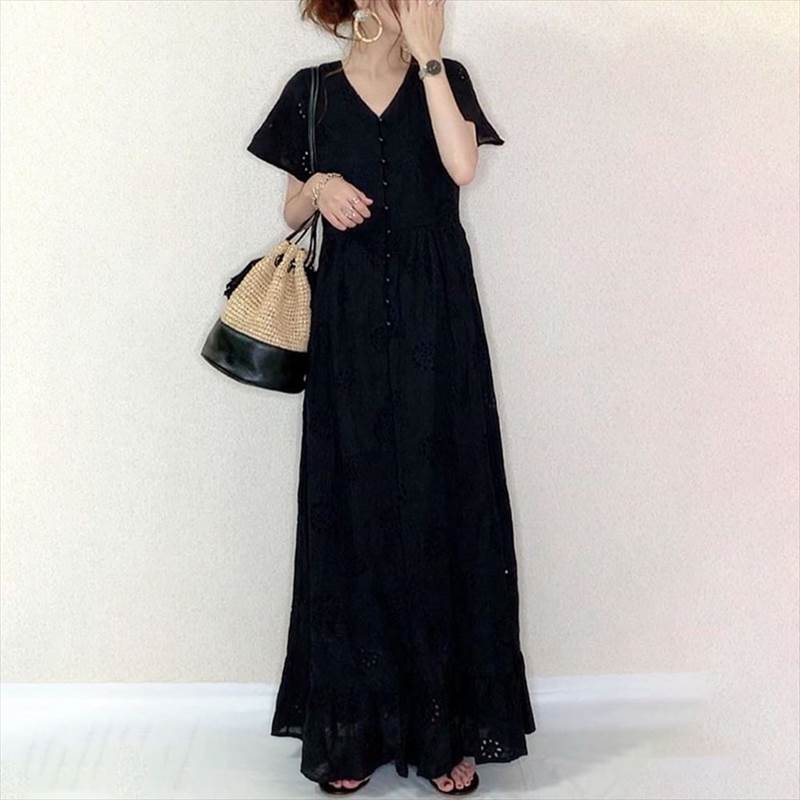 ワンピース ロング丈 半袖 Vネック セミフレア Aライン 刺繍 切り替えデザイン かわいい 大人可愛い きれいめ シンプル 大人 上品 おしゃれ かっこいい 大人女子 こなれ感 ラブリー キュート セクシー エレガント 主役級 存在感 ワンピース 無地 柄 春 夏 秋 送料無料