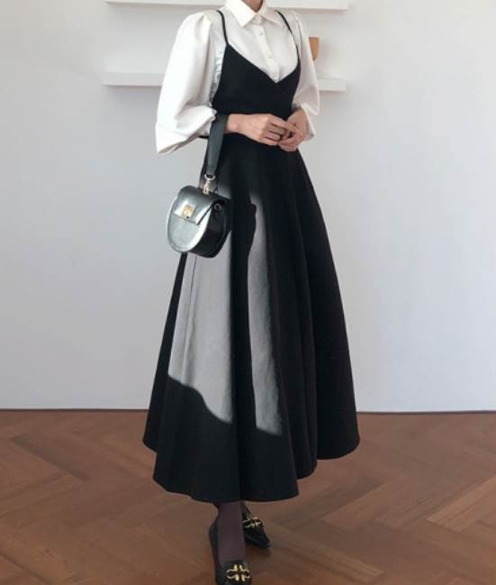 2点セット ワンピース ブラウス フレア Aライン ハイウエスト 袖なし ロング丈 7分袖 パフスリーブ 襟付き バックリボン 前開き ボタン ゆったり かわいい 無地 脚長 美脚 白 黒 レトロ 2点セット お出かけ 休日 イベント パーティー クロスバック 着回し モテ 送料無料