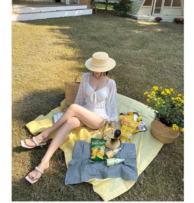 2点セット 水着 ビキニ ビスチェ ノンワイヤー パッド付き 二の腕カバー 長袖 リボン レース フリル 透け感 日焼け防止 かわいい 大人可愛い きれいめ セクシー シンプル カジュアル ナチュラル 華やか ハイウエスト ウエストマーク 無地 細見え 水着 S M L 白 送料無料