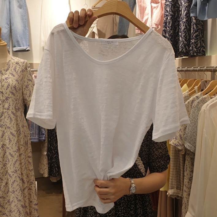 乐天商城 - Tシャツ カットソー トップス プルオーバー 送料無料 半袖 Vネック 無地 薄手 レディース かわいい 大人可愛い きれいめ 上品 こなれ感 シンプル カジュアル 主役級 存在感 個性的 普段使い コーデ ラフ 着回し レイヤード S M L XL 2XL Tシャツ ホワイト ブラック ベージュ