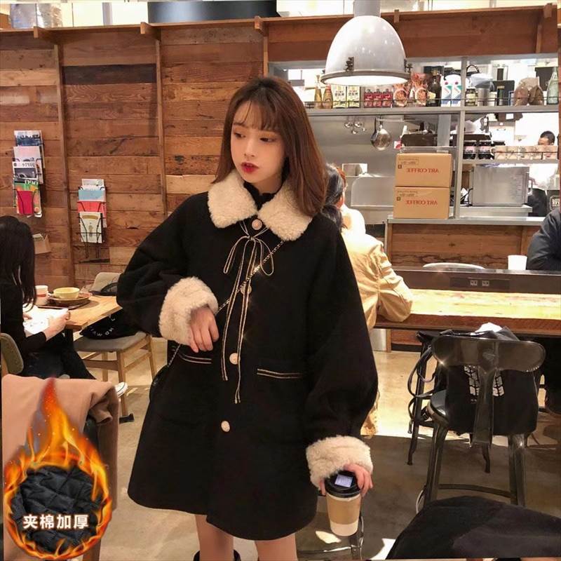乐天商城 - コート アウター 上着 羽織 ミディアム丈 送料無料 前開き 長袖 ボア 襟付き リボン ポケット ボタン レディース かわいい 大人可愛い きれいめ 上品 こなれ感 シンプル カジュアル 主役級 存在感 個性的 冬 ガーリー OL 学生 デート お出かけ コート ブラック XS S M L モテ