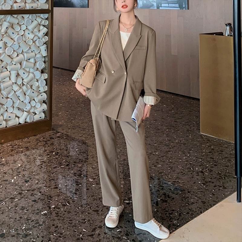セットアップ ジャケット ブレザー テーラード パンツ ズボン ストレート Vネック 襟付き 長袖 オーバーサイズ ボタン 前開き ポケット ダブルブレスト 送料無料 個性的 カーキ 黒 XS S M L かわいい 大人可愛い 大人女子 かっこいい セットアップ 無地 春 秋 冬 レディース
