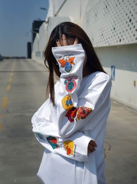 トップス Tシャツ カットソー 長袖 クルーネック 襟なし オーバーサイズ 萌袖 送料無料 個性的 S M L XL かわいい 大人可愛い きれいめ シンプル カジュアル 大人 上品 おしゃれ 大人女子 こなれ感 モダン ラフ ボーイッシュ メンズライク ロンT プリント 春 秋 レディース
