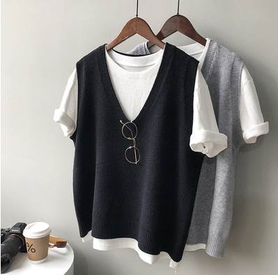 V-Neck - トップス ベスト ノースリーブ Vネック 襟なし オーバーサイズ ビッグシルエット 伸縮性 カレッジ 送料無料 個性的 フリーサイズ 黒 紫 ピンク グレー 濃ブルー 赤 薄ブルー 白 黄 かわいい 大人可愛い きれいめ シンプル カジュアル おしゃれ ベスト 無地 春 秋 レディース