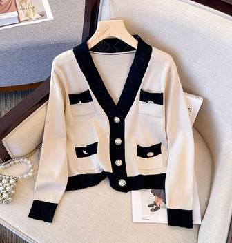 セットアップトップスボトムスカーデ...