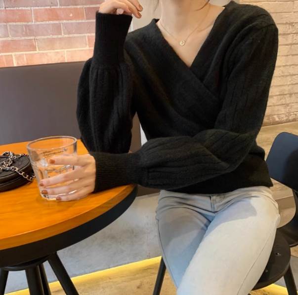 乐天商城 - トップス セーター 袖あり 長袖 肩出し オフショル Vネック 襟なし デザイン 美ライン カシュクール ニュアンス ニット カラバリ かわいい 大人可愛い きれいめ シンプル カジュアル 大人 おしゃれ 大人女子 こなれ感 送料無料 個性的 トップス ラブリー キュート ガーリー
