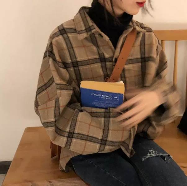 乐天商城 - トップス シャツ 長袖 ドロップショルダー 襟付き シャツカラー デザイン ボタン S M L XL オーバーサイズ ビッグシルエット ニュアンス 起毛 カラバリ リラックス かわいい 大人可愛い きれいめ シンプル カジュアル 送料無料 個性的 トップス おしゃれ 大人可愛い 大人女子