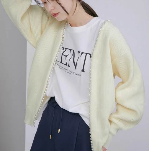 乐天商城 - トップス カーディガン 長袖 Vネック デザイン トリム 美ライン パール ニュアンス 伸縮性 装飾 カラバリ ロマンチック かわいい 大人可愛い きれいめ シンプル カジュアル 大人 上品 おしゃれ 大人女子 送料無料 個性的 トップス こなれ感 ラブリー キュート ガーリー