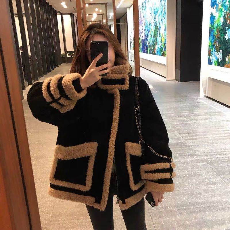 乐天商城 - オーバーサイズ 裏ボア 配色切替え ムスタン アウター ジャケット ミディアム丈 長袖 S M L XL 2XL スタンドカラー ハイネック チンストラップ付き アウトポケット 切り替えデザイン 異素材MIX かわいい 大人可愛い 送料無料 個性的 アウター シンプル カジュアル おしゃれ