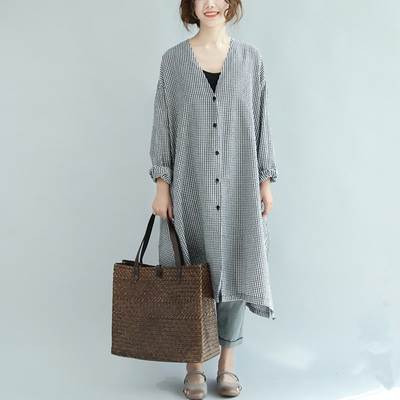 乐天商城 - ワンピース ロング丈 長袖 Vネック ストライプ柄 ボリュームスリーブ 襟なし デザイン 美ライン ニュアンス 体型カバー リラックス かわいい 大人可愛い きれいめ シンプル カジュアル おしゃれ ボタン 前開き 大人 送料無料 個性的 ワンピース こなれ感 ラブリー キュート