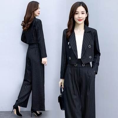 セットアップ パンツスーツ レディース ジャケット ショート丈 ワイドパンツ 長袖 ダブルブレスト タック 美ライン ツーピース セミフォーマル スタイルアップ 大人可愛い きれいめ シンプル 大人 上品 おしゃれ こなれ感 主役級 ピンストライプ クール S M L 送料無料