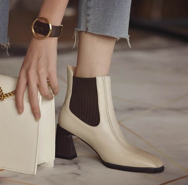 レディースシューズ ショートブーツ ミドルブーツ レザーシューズ 7cmヒール スクエアトゥ 美脚 脚長 レザー 大人可愛い きれいめ シンプル カジュアル 大人 上品 おしゃれ ブーツ かっこいい エレガント きちんと感 大人っぽい 女っぽ サイドゴア レトロ こなれ感 送料無料