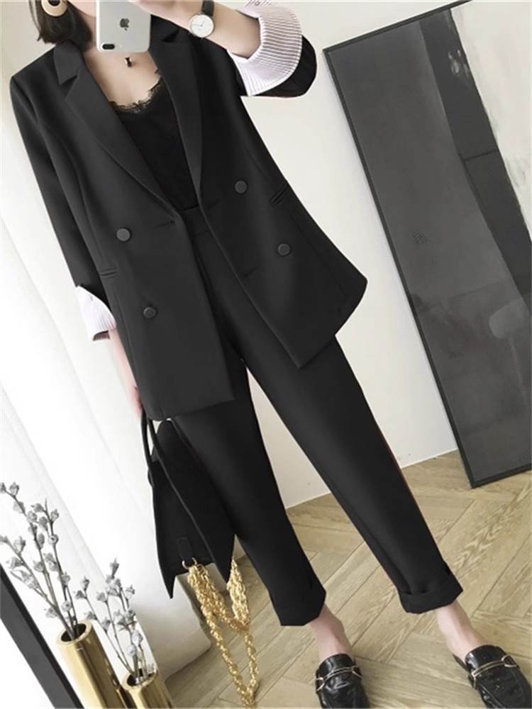 セットアップ スーツ ジャケット アウター テーパード パンツ 送料無料 ダブルボタン 羽織 前開き レディース かわいい 大人可愛い きれいめ 上品 こなれ感 シンプル カジュアル 主役級 存在感 個性的 かっこいい クール 通勤 お出かけ セットアップ ブラック S M L XL