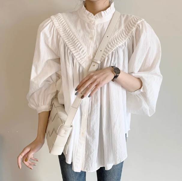 ブラウス シャツ トップス プリーツ 送料無料 アンティーク調 長袖 前開きスタンドカラー フリル ボリューム袖 レディース かわいい 大人可愛い きれいめ 上品 こなれ感 シンプル カジュアル 主役級 存在感 個性的 お出かけ ガーリー モード ブラウス ホワイト カーキ モテ