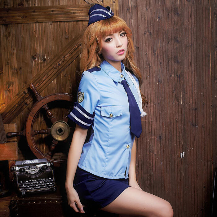 コスプレ 婦警 レディース セクシー 4点セット かわいい 警官 女性 制服 コスチューム 衣装 誘惑 エロ シャツ トップス ミニ丈 ミニスカート ミニスカポリス 警察 定番 ポリス 趣味 ワッペン 帽子 クール かっこいい イベント 舞台 学園祭 パーティー ハロウィン ゴスロリ