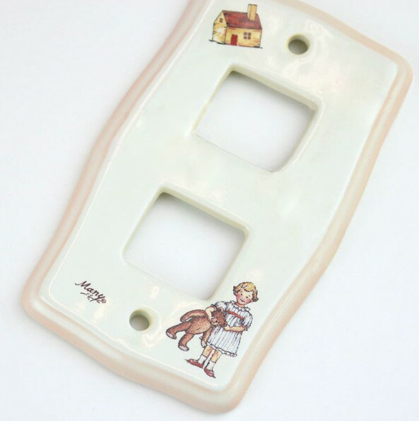 マニー プチメゾン 陶器スイッチプレート スイッチカバー2口【アリスの時間】★