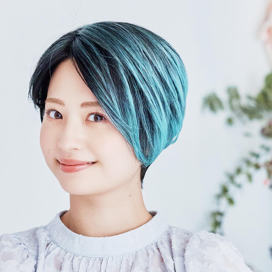 ウィッグ チョコミントショート Alicia lulu アリシアルル ウィッグ 女性 レディース 自然 フルウィッグ コスプレ バレない 大人 可愛い かつら グラデーション 小顔 モード サブカル グローバル 医療用ウィッグ