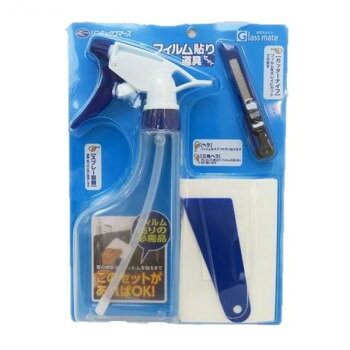 ■北海道・沖縄・離島へのお届けは別途送料を請求させていただきます。 ■製品の仕様・画像・パッケージは、変更される場合があります。 ■当店では在庫をメーカーと共有しており、商品によっては欠品の場合がございます。 　万一、ご注文頂きました商品が欠品の場合はご連絡させていただきます。 ■ご注文確定後のキャンセル不可です。 ■ラッピング（包装）対応不可です。ガラスフィルムを貼るならコレ!貼付け用のヘラとフィルムカット用のカッター、貼付け用のスプレー容器のお得なセット。ヘラは、ガラス掃除にも使用できます。サイズ個装サイズ：18.5×4.5×26.0cm重量個装重量：400g素材・材質プラスチックカッター刃:スチールセット内容貼付けヘラスプレーボトル三角ヘラカッターナイフ生産国中国 広告文責（ホライズン・03-5843-9512)fk094igrjs