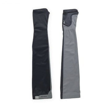 ■北海道・沖縄・離島へのお届けは別途送料を請求させていただきます。 ■製品の仕様・画像・パッケージは、変更される場合があります。 ■当店では在庫をメーカーと共有しており、商品によっては欠品の場合がございます。 　万一、ご注文頂きました商品が欠品の場合はご連絡させていただきます。 ■ご注文確定後のキャンセル不可です。 ■ラッピング（包装）対応不可です。スポーツ・アウトドア・ガーデニング・移動中などの手肌のUV対策を涼しく快適にするUVカットハンドカバーです。平ゴムで手指をしっかり固定し、手首にフィットする絞りゴムで使い心地抜群。左右を見分けやすいよう、左手のみロゴが入っています。暑い夏にも活躍すること間違いなし。サイズ全長:50cm、周囲:21〜26cm個装サイズ：28×15×1cm重量個装重量：70g素材・材質ポリエステル100%仕様吸水速乾性接触冷感手の平オープン型サイズ調整可能ベルト付生産国中国 広告文責（ホライズン・03-5843-9512)fk094igrjs