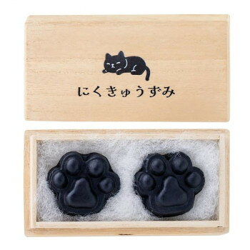 ■北海道・沖縄・離島へのお届けは別途送料を請求させていただきます。 ■製品の仕様・画像・パッケージは、変更される場合があります。 ■当店では在庫をメーカーと共有しており、商品によっては欠品の場合がございます。 　万一、ご注文頂きました商品が欠品の場合はご連絡させていただきます。 ■ご注文確定後のキャンセル不可です。 ■ラッピング（包装）対応不可です。蓋裏側には墨職人・松田英治の思いがぎゅっと詰まったメッセージが付いています。可愛い墨です。サイズ40×35×15mm個装サイズ：6×12×3cm重量個装重量：100g生産国日本 広告文責（ホライズン・03-5843-9512)fk094igrjs