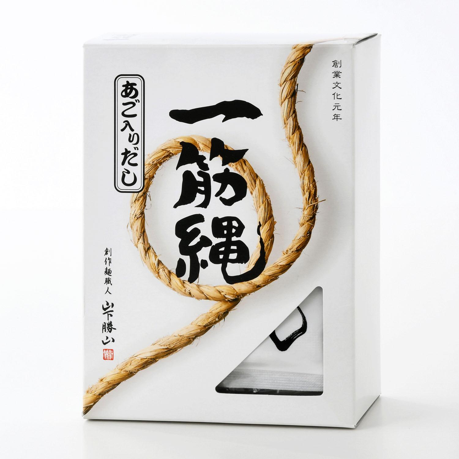 素材：風味原料（鰹の節、うるめ鰯の節、鯖の節、昆布、飛魚の節（あご））、食塩、砂糖、粉末醤油（小麦・大豆を含む）／調味料（アミノ酸等）産地：日本箱サイズ：11×6×15cm 内容量：30g×6ティーバッグ外装サイズ：157x115x65（mm）総重量（外装含む）：282g他店舗でも併売しているため、一部在庫切れが起きる場合がございます。そのため一部取り寄せとなり、遅延やキャンセルとなる場合がございます。