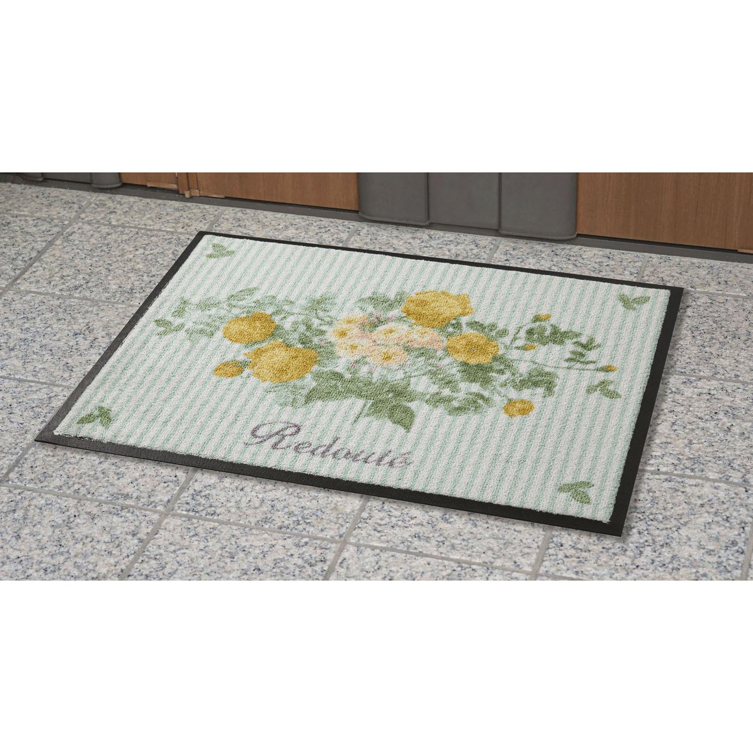素材：ナイロン100％産地：中国カラー：イエロー52×70cm総重量（外装含む）：1046g他店舗でも併売しているため、一部在庫切れが起きる場合がございます。そのため一部取り寄せとなり、遅延やキャンセルとなる場合がございます。