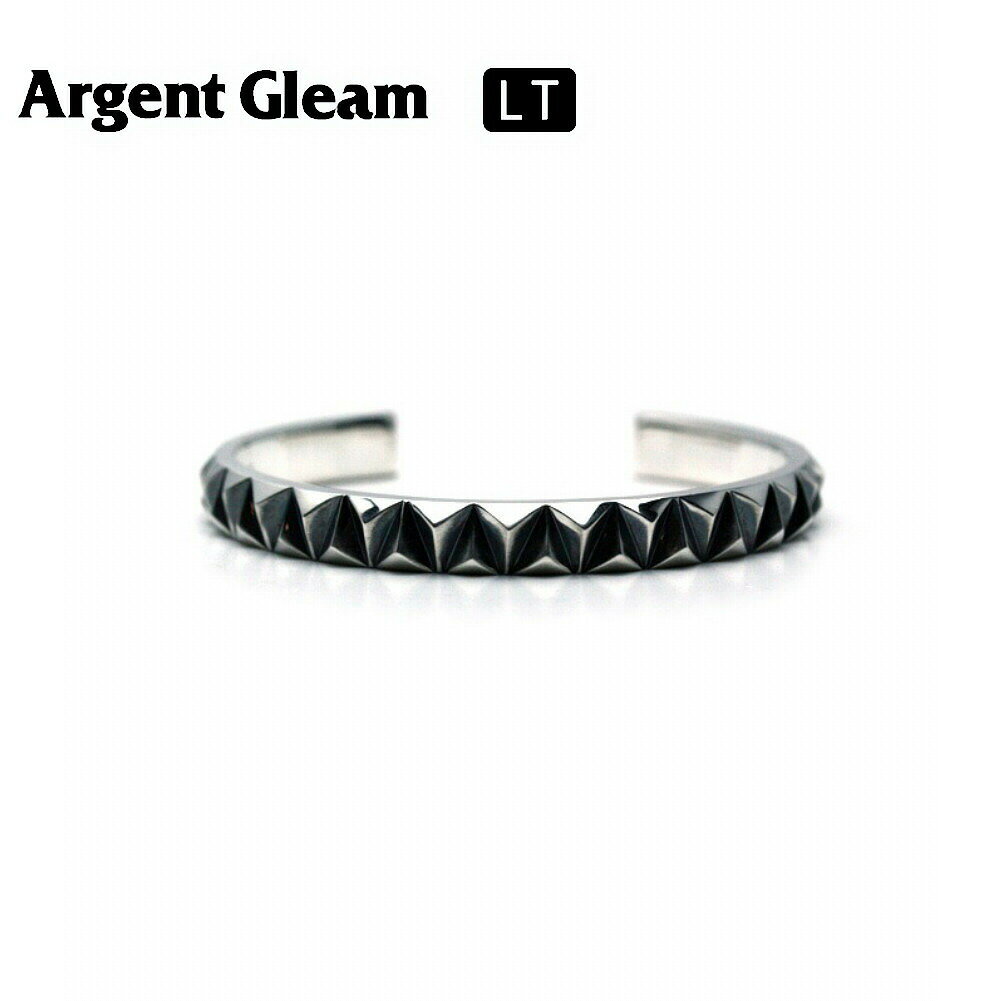 商品詳細 商品番号 [ARGE-LTB-042] ブランド Argent Gleam/アージェントグリーム 商品説明 ※こちらの商品は受注制作となります。お届けに3週間〜1ヶ月前後頂きますのでご了承下さい。 ※受注制作品につきましてはご注文後のキャンセル、商品の返品・交換はお受けすることができません。ご注文内容をよくご確認の上でご注文下さい。 エッジの効いたトライアングル型スタッズのバングル。 光と陰のコントラストがとても美しく、シンプルながらも重厚感があり、手首での存在感を感じさせるアイテムです。 データ size： 　M(18.0cm) 　L(20.0cm) material： 　シルバー(925) detail： 　最大幅7.5mm　最大厚5.0mm 【ポイント】 ArgentGleam LT アージェントグリーム LT ブランド ハンドメイド 大人 かっこいい スマート ベーシック スタンダード メンズアクセサリー メンズジュエリー レディースアクセサリー レディースジュエリー シルバー925 銀 silver 【シーン】 春 夏 秋 冬 カジュアル 普段着 普段使い 通学用 イベント ライブ デート お出かけ 旅行 【用途】 プレゼント ギフト 贈り物 【 おすすめギフト として】 誕生日 バースデー 誕生日プレゼント クリスマス xmas バレンタインデー 思い出 サプライズ 卒業祝い 入学祝い 就職祝い 入社祝い 成人式 成人祝い 記念日 父の日 母の日 【対象】 男性 彼氏 息子 兄 弟 夫 旦那 父 お父さん 祖父 男友達 紳士 メンズ 女性 彼女 娘 姉 妹 妻 奥さん 母 お母さん 祖母 女友達 婦人 レディース お友達 友人 高校生 大学生 社会人 大人 【年齢】 10代 20代 30代 40代 50代 60代 【その他】 楽天BOX受取対象商品 楽天市場 アクセサリー アクセ ジュエリー Accessory Jewelry big sale あす楽 あすらく メール便 DM便 装飾品 特別 人気 大人気 話題 ランキング ヒット トレンド こだわり 流行り 2022/2023/2024/2025/ 良品/高級/厳選/オシャレ/オススメ/安い/安価/格安/激安/やすい/リーズナブル/セール/SALE/専門店/取扱店/店舗/お店/ショップ/工房/新宿/東京都/関東/日本/JAPAN商品詳細 商品番号 [ARGE-LTB-042] ブランド Argent Gleam/アージェントグリーム 商品説明 ※こちらの商品は受注制作となります。お届けに3週間〜1ヶ月前後頂きますのでご了承下さい。 ※受注制作品につきましてはご注文後のキャンセル、商品の返品・交換はお受けすることができません。ご注文内容をよくご確認の上でご注文下さい。 エッジの効いたトライアングル型スタッズのバングル。 光と陰のコントラストがとても美しく、シンプルながらも重厚感があり、手首での存在感を感じさせるアイテムです。 データ size： 　M(18.0cm) 　L(20.0cm) material： 　シルバー(925) detail： 　最大幅7.5mm　最大厚5.0mm