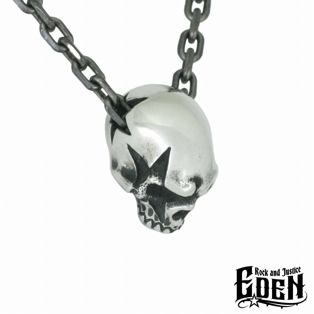 商品詳細 商品番号 [EDEN-EOST-2R] ブランド Rock and Justice EDEN/エデン 商品説明 ※こちらの商品は受注制作となります。お届けに1ヶ月〜1ヶ月半前後頂きますのでご了承下さい。 ※受注制作品につきましてはご注文後のキャンセル、商品の返品・交換はお受けすることができません。ご注文内容をよくご確認の上でご注文下さい。 トップとしての使用はもちろん、ブレスレットのコマやメイントップのサイドに重ね着けなどアレンジ可能なチャーム。 右眼クラッシュスターバージョン。 ※チェーンは付属しません。 商品データ ・素材：Sterling Silver ・最大縦幅：約18mm ・最大横幅：約13mm 【ポイント】 Rock and Justice EDEN ロックアンドジャスティス エデン かっこいい クール スマート クラシック クラシカル メンズアクセサリー メンズジュエリー シルバーアクセサリー シルバージュエリー SV925 シルバー925 銀 ハード パンク スターリングシルバー ブランド RAT RACE ラットレース RatGjo ペンダントトップ 【シーン】 春 夏 秋 冬 カジュアル 普段着 普段使い 通学用 イベント ライブ デート お出かけ 旅行 【用途】 プレゼント ギフト 贈り物 お祝い お礼 ご褒美 自分用 男性用 【 おすすめギフト として】 誕生日 バースデー 誕生日プレゼント クリスマス xmas バレンタインデー 思い出 サプライズ 卒業祝い 入学祝い 就職祝い 入社祝い 成人式 成人祝い 記念日 父の日 【対象】 男性 彼氏 息子 兄 弟 夫 旦那 父 お父さん 祖父 男友達 紳士 メンズ お友達 友人 高校生 大学生 社会人 大人 【年齢】 10代 20代 30代 40代 50代 60代 【その他】 楽天BOX受取対象商品 楽天市場 アクセサリー アクセ ジュエリー Accessory Jewelry big sale あす楽 あすらく メール便 DM便 装飾品 特別 人気 大人気 話題 ランキング ヒット トレンド こだわり 流行り 2022/2023/2024/2025/ 良品/高級/厳選/オシャレ/オススメ/安い/安価/格安/激安/やすい/リーズナブル/セール/SALE/専門店/取扱店/店舗/お店/ショップ/工房/新宿/東京都/関東/日本/JAPAN商品詳細 商品番号 [EDEN-EOST-2R] ブランド Rock and Justice EDEN/エデン 商品説明 ※こちらの商品は受注制作となります。お届けに1ヶ月〜1ヶ月半前後頂きますのでご了承下さい。 ※受注制作品につきましてはご注文後のキャンセル、商品の返品・交換はお受けすることができません。ご注文内容をよくご確認の上でご注文下さい。 トップとしての使用はもちろん、ブレスレットのコマやメイントップのサイドに重ね着けなどアレンジ可能なチャーム。 右眼クラッシュスターバージョン。 ※チェーンは付属しません。 商品データ ・素材：Sterling Silver ・最大縦幅：約18mm ・最大横幅：約13mm