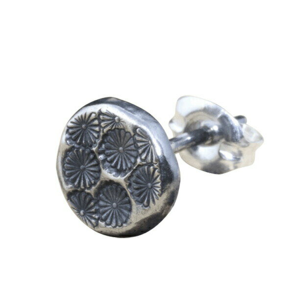 龍頭 乱菊 ピアス 参 7mm幅 1P 片耳用 メンズ シルバー シルバーピアス 伝統技法 彼氏 メンズピアス スタッド 男性 シルバー950 和柄(龍、蛙、菊、虎など）、伝統技法（霰など）を用いたオリジナルハンドメイドのシルバーアクセサリー おしゃれ