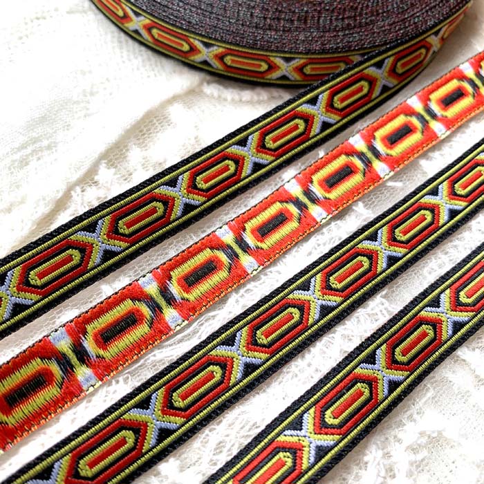 ＊2mでお届け＊チロリアンテープ アジア チェンマイ タイ リボン モン族 ラインテープ 縁取り 手作り ..