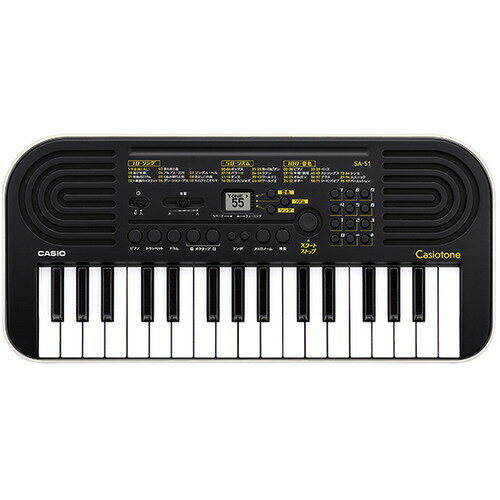 カシオ計算機 SA-51 ミニ鍵盤キーボード Casiotone 32ミニ鍵盤 ブラック発売日：2022年6月予定●いい音でしっかり弾けるから、はじめての鍵盤楽器におすすめ。コンパクトなボディに、たくさんの美しい音色、リズム、機能を搭載。●本物の楽器からサンプリングしたピアノ、管楽器、打楽器など、いろいろな楽器の高音質な音色を100種類内蔵押すだけでピアノ、トランペット、ドラムセットの音になる音色ダイレクトボタン●ポップス、バラード、ダンスなど、多彩な音楽ジャンルの50リズムを搭載自動演奏や、メロディーを消して自分で演奏して楽しめる10曲ソングバンク内蔵&nbsp;【仕様】鍵盤数：61(ミニ鍵盤)音色：100音色最大同時発音数：32音リズム&パターン：50リズム内蔵曲：10曲エフェクト：リバーブオクターブシフト：−1オクターブ〜0〜＋1オクターブトランスポーズ：ー12半音〜0〜＋12半音メトロノーム・拍子：拍子ベル音オフ、1〜9拍子・テンポ： 20 〜 255スピーカー：8cm×2アンプ出力：0.5W+0.5W電源・2電源方式・家庭用AC100V電源(ACアダプターAD-E95100LJは別売)・単3形アルカリ乾電池(連続動作時間約12時間)/単3形充電式ニッケル水素電池×6本(連続動作時間約10時間)消費電力：3.2Wサイズ(幅×奥行き×高さ)：446×208×51mm質量：1.0kg