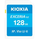 KIOXIA KSDU-B128G SDカード EXCERIA G2 128GB 発売日：2023年12月23日●進化した扱いやすさEXCERIA SDHC/SDXC UHS-I メモリカードの後継として、「EXCERIA G2 シリーズ」が性能をアップして登場。●4Kの時代へ4K動画の見違えるほどの躍動感ある鮮やかさを楽しみませんか。EXCERIA G2シリーズは、UHS スピードクラス 3 (U3)及びビデオスピードクラス30（V30）に準拠、4K動画撮影におすすめです。●撮影枚数・録画時間の目安【写真】500万画素 約81、350枚1、000万画素 約38、050枚1、800万画素 約19、250枚【動画】HD(12Mbps) 約1、310分Full HD(21Mbps) 約740分4K(100Mbps) 約157分実際の記録枚数・録画時間は、ご使用の機器、撮影条件、設定等によって変わります。&nbsp;【仕様】容量：128GBユーザー領域：115.2GBインターフェース：UHS-I外形寸法：32.0mm x 24.0mm x 2.1 mm質量：約2.0g最大読出速度：100 MB/s最大書込速度：50MB/sUHSスピードクラス：U3ビデオスピードクラス：V30SDスピードクラス：C10