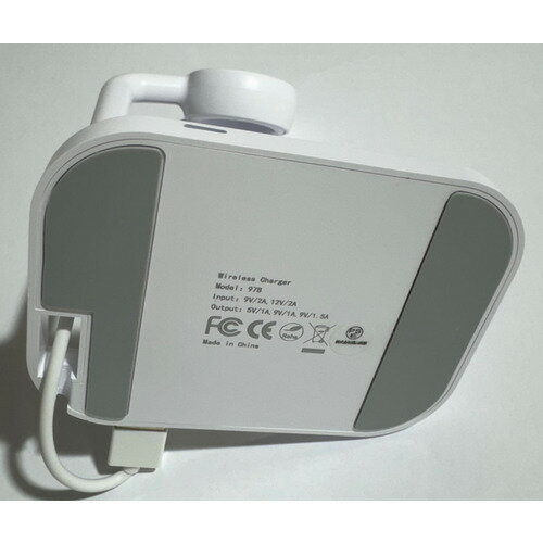 ロイヤルモンスター RM3818WH 2in1ワイヤレス充電器 ホワイト
