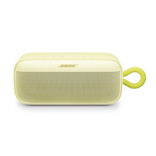 Bose SoundLink Plus Portable Speaker IP67防水防塵仕様 シトラスイエロー発売日：2025年7月10日●その瞬間を感じるままに。大胆に鳴り響くオーディオ、そして優れた耐久性を誇る頑丈な外観。音源を再生しながら、デバイスも充電できます。最新のSoundLink Plus Speakerは、ポータブルでありながら迫力の重低音を楽しめる、丁度よいサイズ。あふれ出るエネルギーに身を任せよう。●今を駆け抜けるサウンドSoundLink Plus Speakerの大胆に鳴り響くオーディオと重低音に身を任せれば 、どんな集まりでも音楽を元気いっぱいに楽しめる。●雰囲気、準備完了。SoundLink Plus Speakerは、大胆なサウンドを手元で鳴り響かせます。バックパックやジムバックに忍ばせておけるポータブルサイズのため、気分が乗ってきた時、いつでも音楽を元気いっぱいに楽しめます。ストラップ付きのため、音楽を手放す必要もありません。●どんな状況でも再生できる。優れた耐久性を誇る頑丈な外観のSoundLink Plus Speakerは、あらゆる気候、そして衝撃や落下にも耐えることができます。防塵・防水仕様（IP67規格）、かつ耐衝撃・耐錆性を誇ります。●20時間持続するパワー。最長20時間のバッテリー持続時間を誇るSoundLink Plus Speakerは、常に雰囲気を盛り上げて、最高の気分を楽しませてくれます。●いつでも充電可能。SoundLink PlusのUSB-Cポートに直接挿し込んでスマホを充電し、電池切れの悩みを忘れよう。●自分好みの音が出来上がる。重低音、中音域、高音域をすべてボーズアプリから調整すれば、望み通りのサウンドに仕上がります。あるいは、アプリを使ってバッテリーの確認、ショートカットの追加、同期デバイスの管理も可能です。&nbsp;【仕様】同梱物：USB C to Cケーブル本体サイズ：283.7 x 104.5 x 86.4 (mm)本体重量：1530g