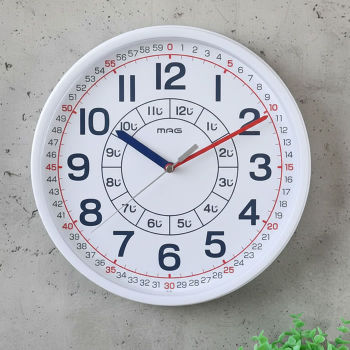 商品名 知育時計よ〜める W-736 商品詳細 サイズ 約 Φ28×D4.9cm 重量 約420g 素材 プラスチック 仕様 保証期間：お買い上げ日より1年間 単3形マンガン乾電池1本（別売）使用※充電式電池、リチウム乾電池には対応しており...