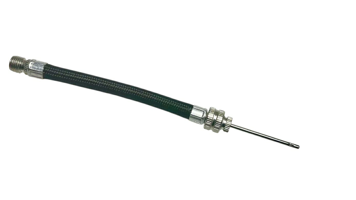 ボール 空気 針 + エアホース (約9cm) エアニードル ボールポンプ針 バスケットボール サッカー バレーボール、ラグビー ハンドボール 水球ボール など