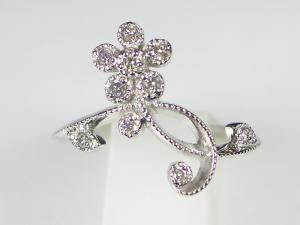 K18WGダイヤ リング10P18Jun16【楽ギフ_包装】