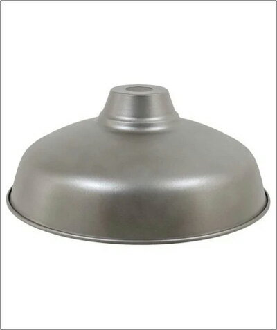 シリーズ名：メタルシェードランプ ※こちらの商品はシェードのみの販売です。 ・シェードサイズ：約φ32xH13.2cm ・シェード材質：スチール ・シェードカラー：グレー(内側：ホワイト) ・シェード取付口：φ34mm穴 組合せソケット STFL-N70　ST-FLC03G　DRC-FL12G　PSP-FL63 ST-FLC03BK　PSP-FL65　PSP-FL66　STFL-N69 STFL-N68 関連キーワード ランプ シェード特別限定商品！シェードグレー（内側ホワイト）　スチール