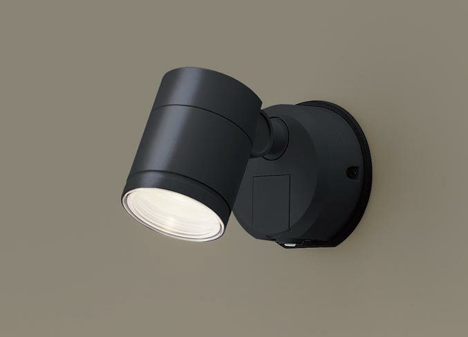 パナソニック　壁直付型　LED（電球色）　エクステリア スポットライト　集光タイプ　LEDフラットランプ交換型・防雨型・FreePa・フラッシュ・ON/OFF型（連続点灯可能）・明るさセンサ付　60形ダイクール電球1灯器具相当　LEDフラットランプφ70　ランプ付　LGWC47100CE1