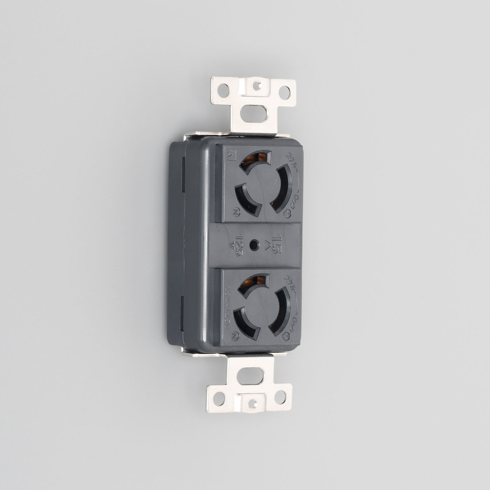 アメリカン電機　接地形2P 15A 125V　複式横型埋込コンセント　3110HDBK