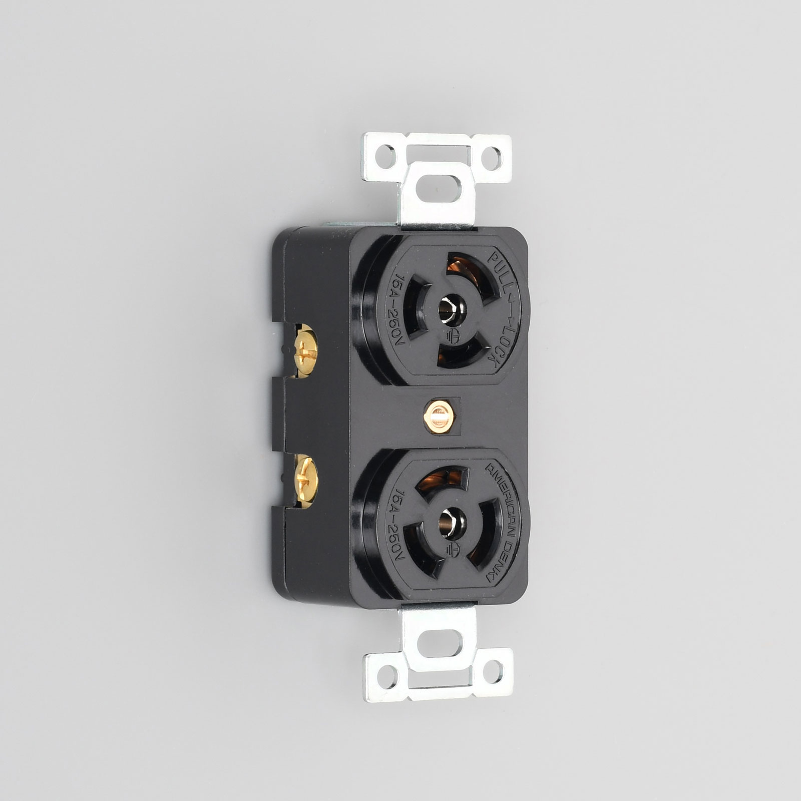 アメリカン電機　接地形3P 15A 250V　引掛形複式埋込コンセント　3120GD