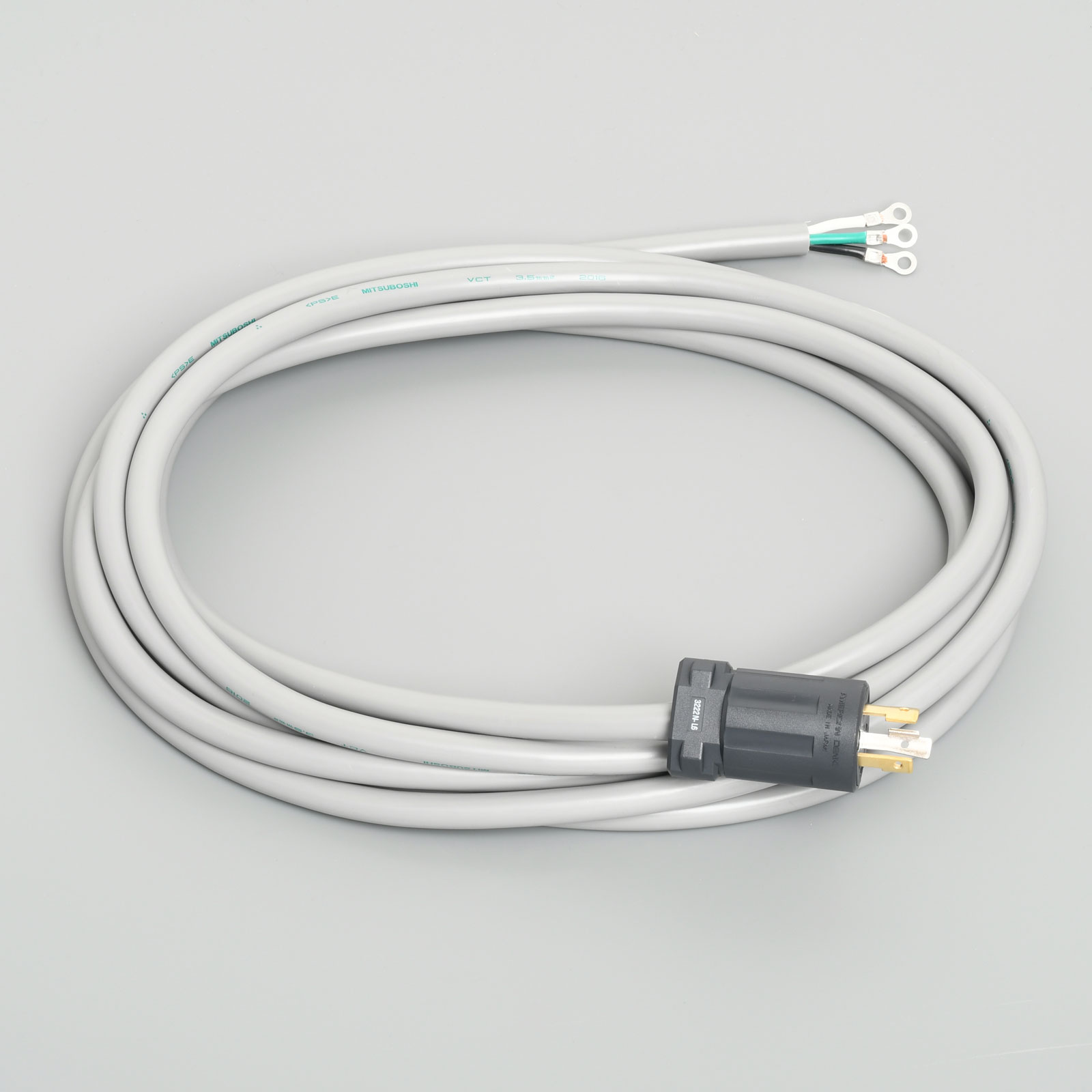 アメリカン電機　接地形2P 20A 250V　引掛形NEMA L6-20プラグ付 コードセット　3222NL6CS