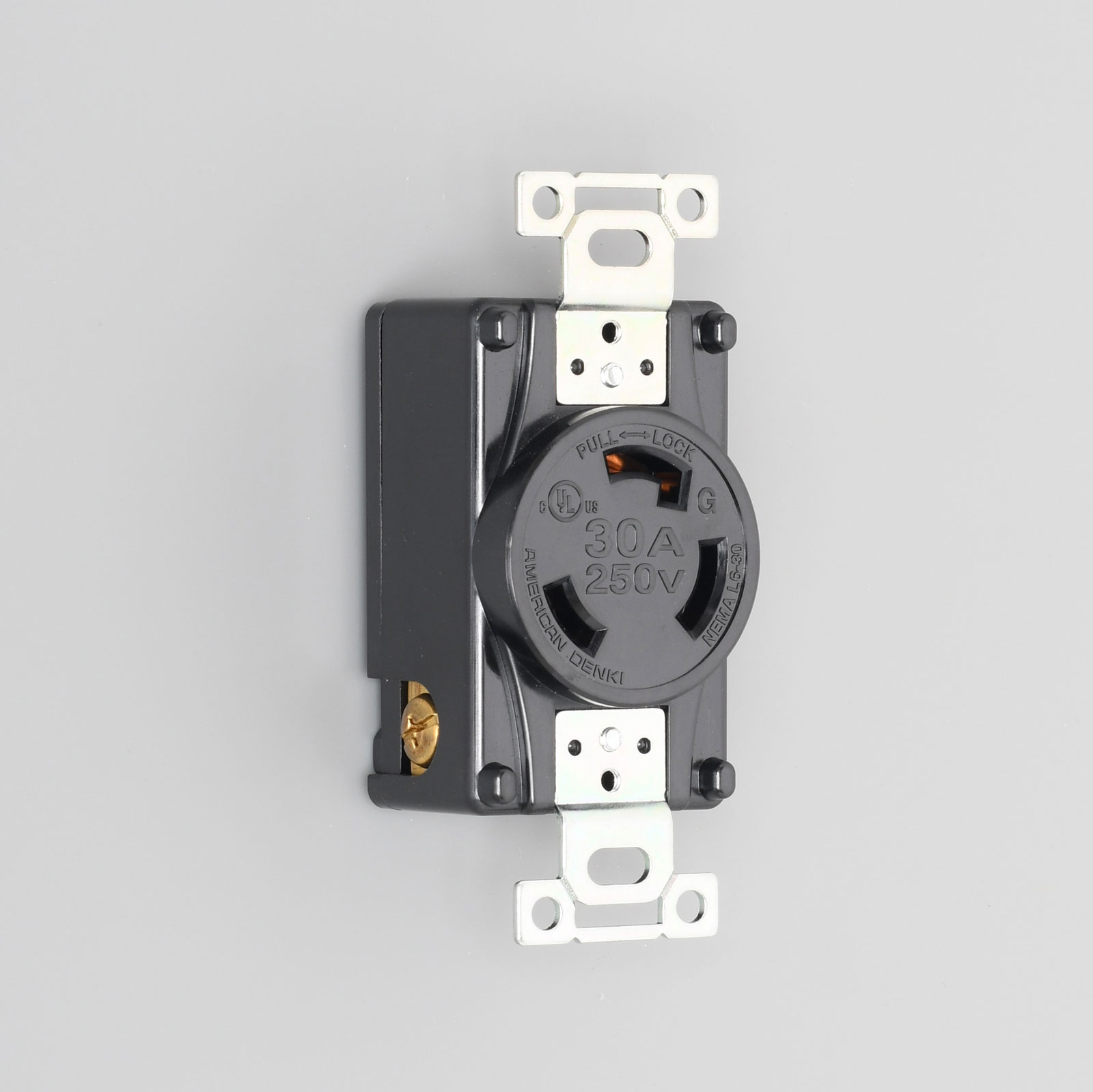 アメリカン電機　接地形2P 30A 250V　引掛形UL／CSA規格埋込コンセント　3320L6UL