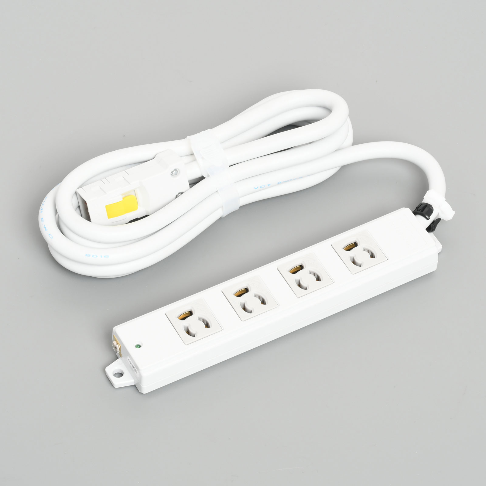 アメリカン電機　接地形2P 15A 125V　�