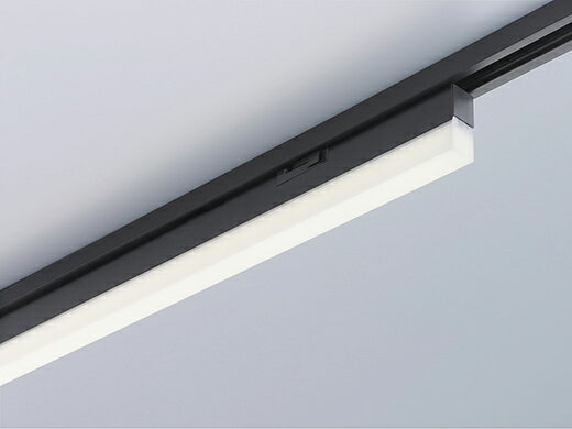 メーカー： DNL / DNライティング　 (旧ダイア蛍光 DAIA 旧ニッポ電機 NIPPO) シリーズ名：TRIM LINE　LED照明器具　ライティングダクトタイプ　TRE2-DP ※LEDにはバラツキがあるため、発光色、明るさが異なる場合があります。ご了承ください。 ※条件により、実際のカラーと異なって見えることがありますので、ご了承ください。 ※受注生産品のため、ご注文後2週間ほどお時間をいただきます。 ※受注生産品のため、ご注文後の返品・交換・キャンセルは出来ませんのでご了承ください。 関連キーワード LED間接照明 照明器具 間接光 建築化照明 LED ライト お店用 店舗用 店舗照明 ショールーム照明 ディスプレイ照明 コンパクト 調光 住宅用 オフィス 商業施設 会社 一体型 LED一体型 施設用ベース ベース照明 天井直付け LED照明器具DNライティング TRIM LINE　LED照明器具ライティングダクトタイプTRE2 850−DP ■特徴 ライティングダクトに取り付けできます。 ライティングダクトより幅が小さく、ライティングダクトにすき間なく簡単に取り付きます。 このタイプの照明なら、簡単に増やしたり、動かしたりすることができます。 TRE2‐ 1000 L28 （-BK） - DP （例） 1 2 3 4 5 1.器具種別LED照明器具 ライティングダクトタイプ 2.長さ850 1000 1250 1500mmの4サイズ 3.光源色 L28=2800K 電球色 Ra83 L30=3000K 電球色 Ra83 WW=3500K 温白色 Ra86 W=4200K白色 Ra86 N=5000K 昼白色 Ra86 4.本体色無記：白BK：黒 5.ダクトプラグ ≪取付方法≫※必ず電源を切ってから行ってください。 取付前の確認 （1）器具質量の耐えるよう、取付面の強度を確保する。 （2）プラグのレバー（2か所）を開く （3）プラグのライティングダクト（他社別売）に挿入し、器具をライティングダクト側に押し当てながら、レバー（2か所）を閉じる （2）点灯の確認を行う ※クリックすると拡大します。 ※クリックすると拡大します。