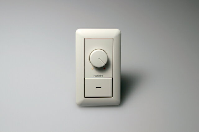 Effective Lights - TOKISTAR　信号線式PWM調光器　定格入力AC100V　最大負荷容量10A　LCMPWM