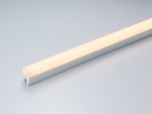 DNライティング　屋外用SeamlesslineLED照明器具　SO4-LED　スクエア型カバー　光源一体型　電源内蔵　調光兼用型　ワイド配光タイプ　防湿型　IP65　本体1500mm　温白色　3500K　SO4LED1500WWSFPD ※受注生産品