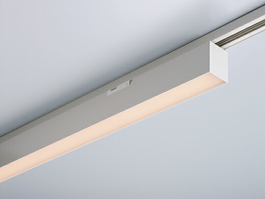 樂天商城 - DNライティング　TRIM　LINE　LED照明器具　ライティングダクトタイプ　間接照明　一面発光タイプ　TIM-DP-ADB　調光兼用型　位相調光　全長853mm　電球色(2800K)　TIM853L28DPADB ※受注生産品