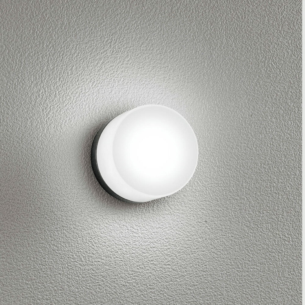 yamada エクステリア LEDブラケットライト 業務用バスルームライト 防雨・防湿型 白熱60W相当 電球色 LEDランプ付き 公衆浴場向け浴室灯 直付 A...