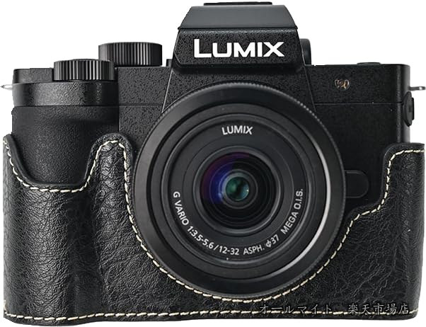 【送料無料】ハンドメイドPUレザーハーフカメラケースバッグカバーボトムオープニングバージョン Panasonic Lumix G100K用 ネックストラップ付き(ブラック)